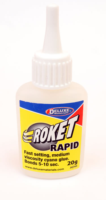 Deluxe Materials 30 ml Roket Plastic Glue