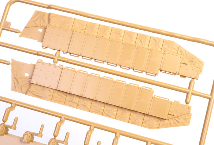thumbnail image 2 of Tamiya 1/48 Challenger 2 Desertised British Tank Model Kit - 32601 2 of 4