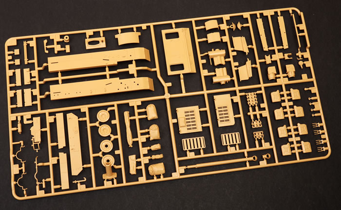 Tamiya Kit No. 35378 - Panzerkampfwagen IV Ausf. G Sd.Kfz. 161 Review by  Brett Green